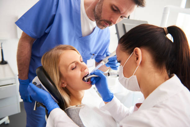 Best Veneers and Lumineers  in Hoquiam, WA